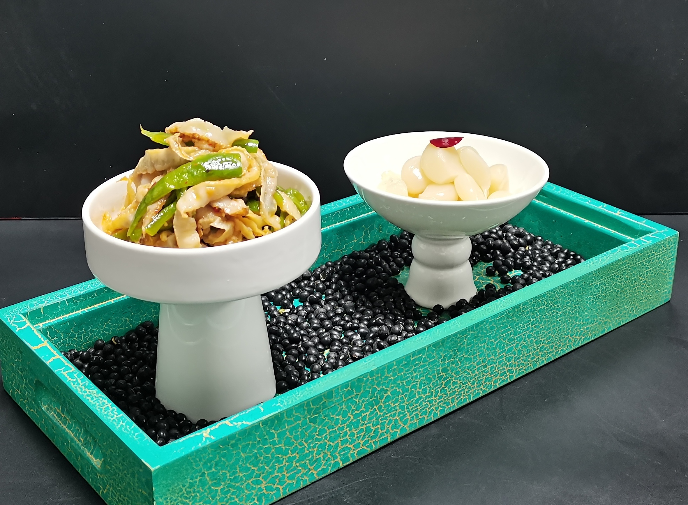 烧椒贝裙配糖蒜