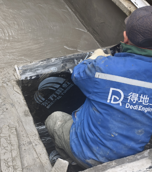 成都天府生物产业孵化园项目二标段防水堵漏及墙面修补工程