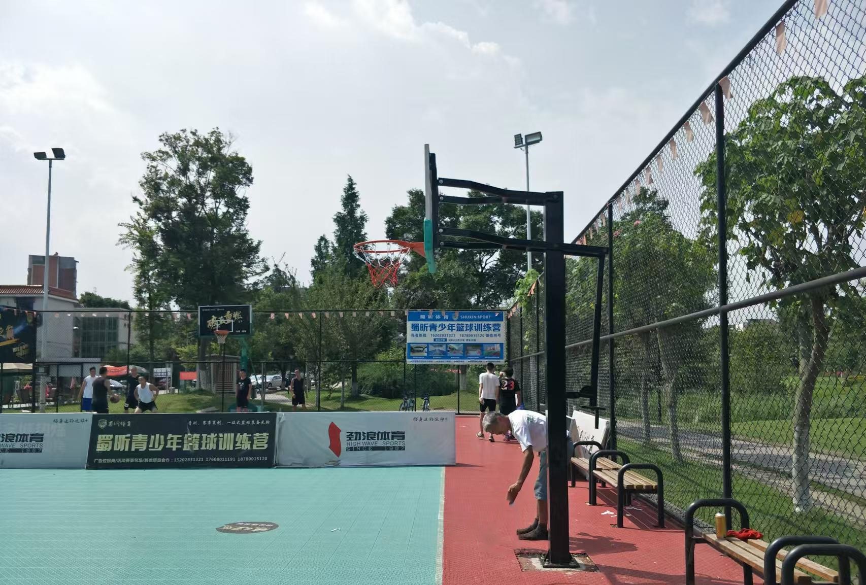 儿童预埋升降篮球架 